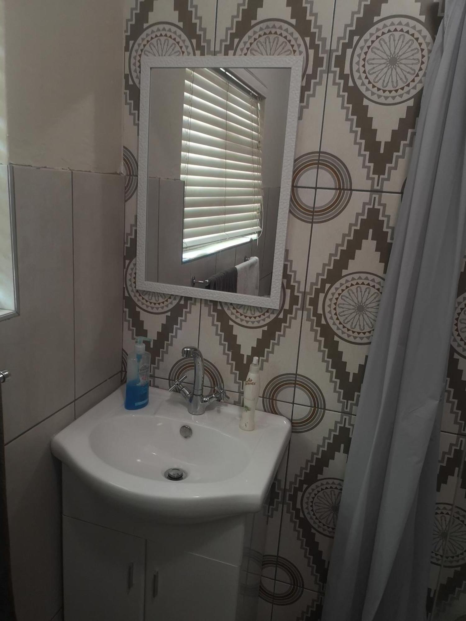 פארל Avo Tree Guesthouse מראה חיצוני תמונה